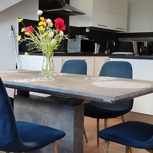  Apartman Ikon
