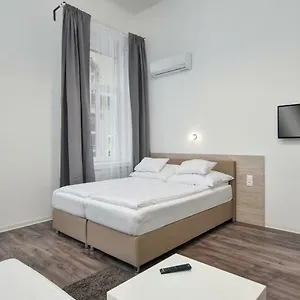 williams-guesthause-and-hostel.inbudapesthotels.com/